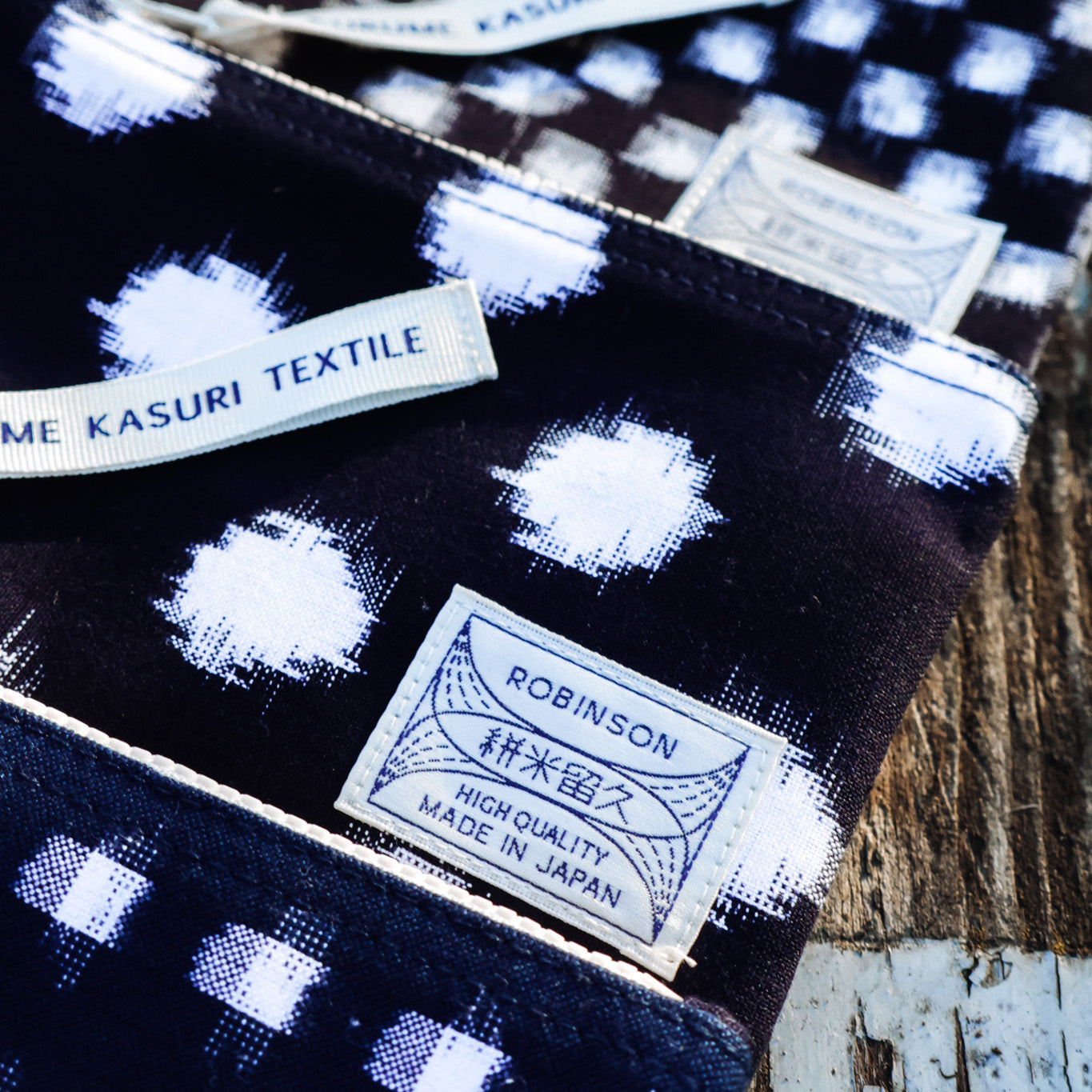 Täschchen M Punkt Navy/Weiß