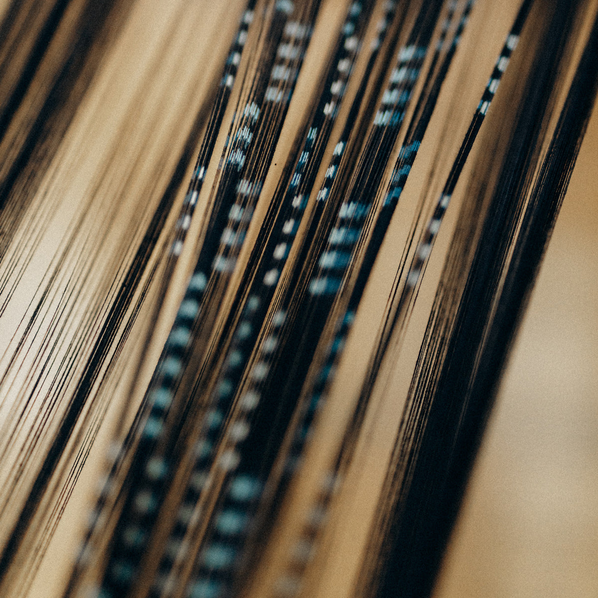 Täschchen M Quadratischer Punkt Navy/Weiß