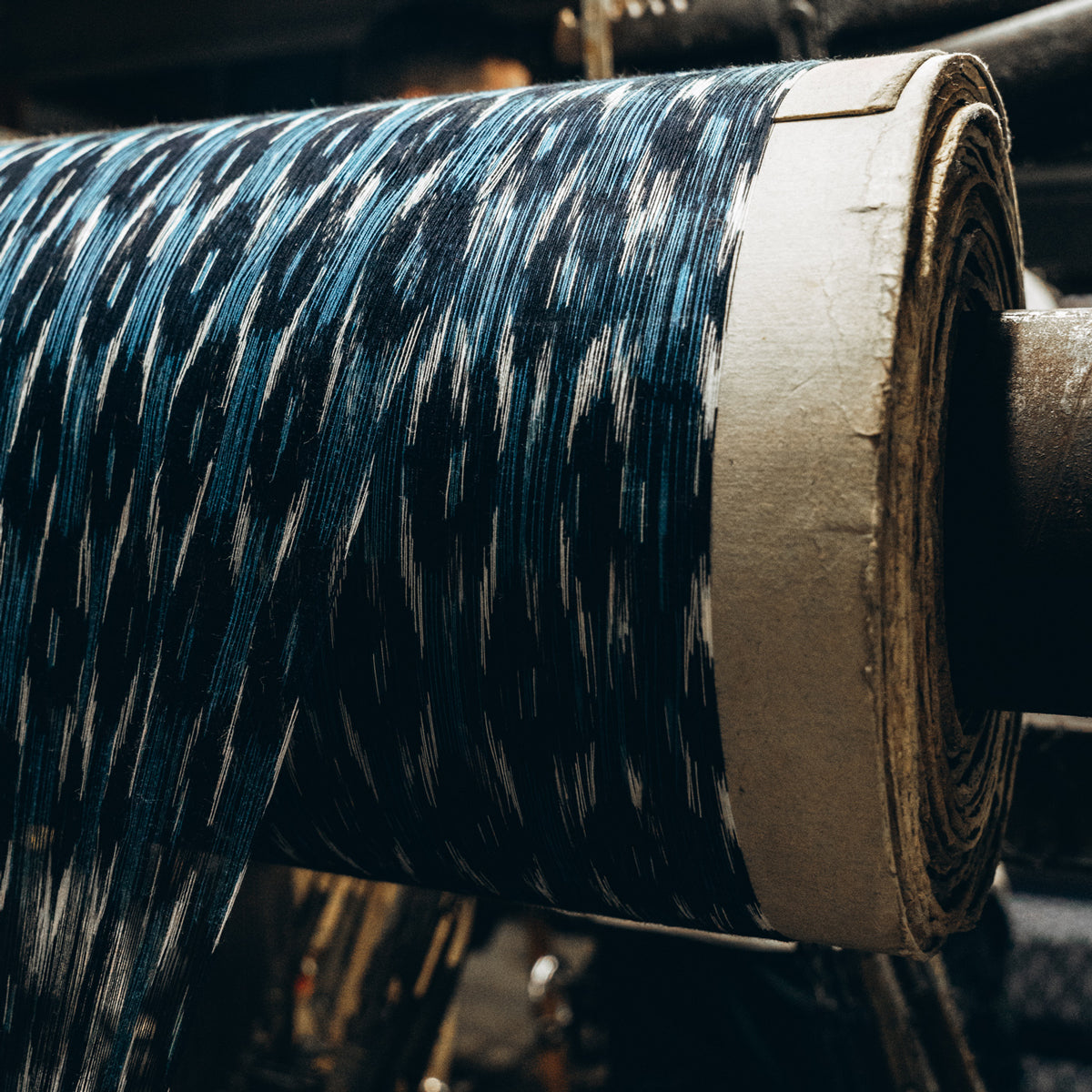 Täschchen M Quadratischer Punkt Navy/Weiß