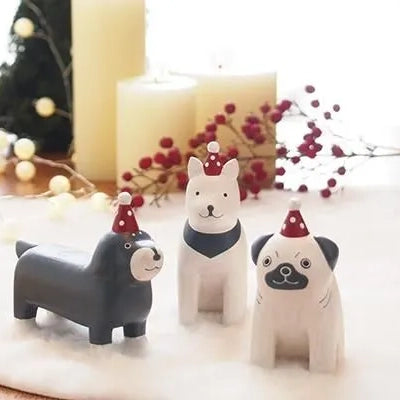 Holzfigur – Mops – Weihnachten